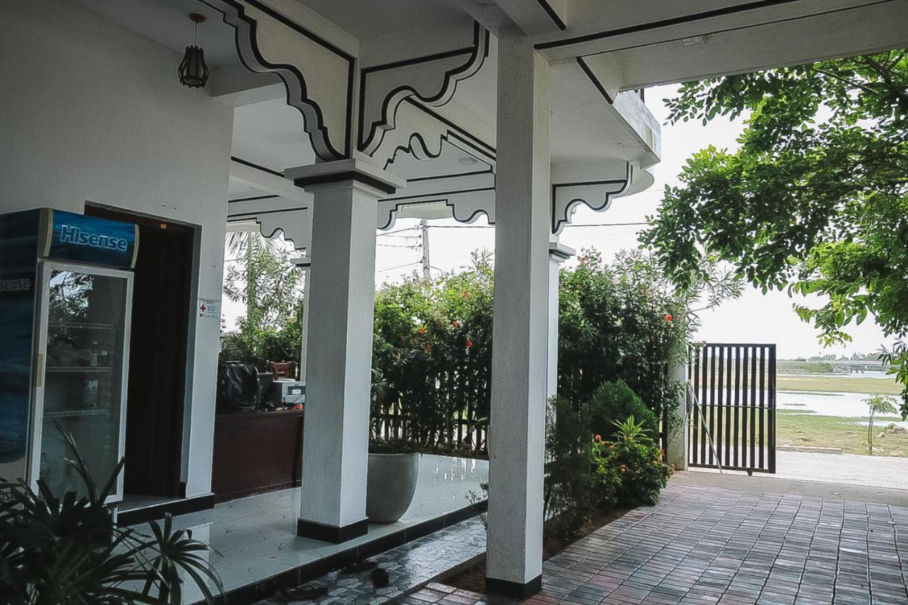 Sunset View Beach Hotel Arugam Bay Exterior photo