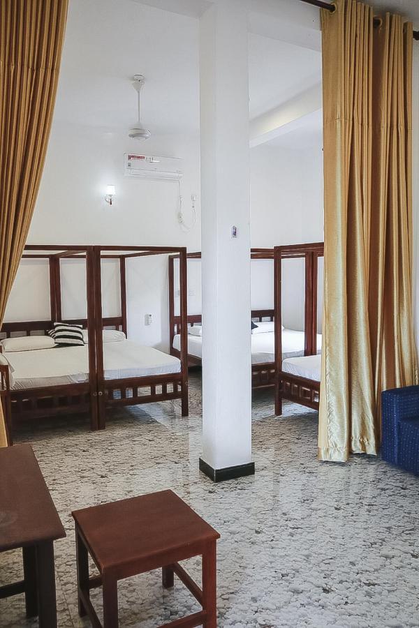 Sunset View Beach Hotel Arugam Bay Exterior photo